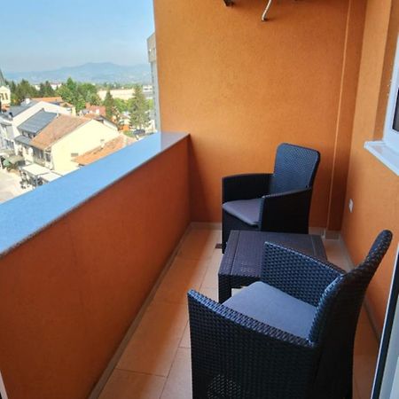 Brand New Two Bedroom And One Living Room Apartment In A Great Location! Сараево Экстерьер фото